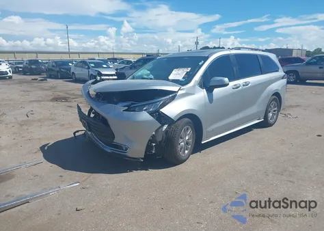 2021 Toyota Sienna Xle из США, поврежденный, VIN 5TDYRKEC9MS013811